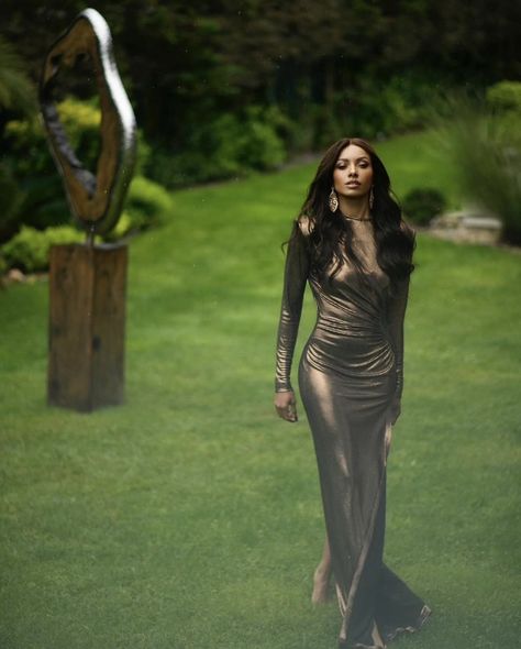 Kat Graham Style, Rough Background, Katerina Graham, Giambattista Valli Couture, Michael Cinco, Kat Graham, Bonnie Bennett, Armani Prive, Cover Story