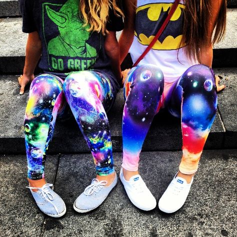 Galaxy leggings and graphic tees 2014 Galaxy Outfit, Insufferable Aesthetic, 2012 Outfits Tumblr, Galaxy Print Clothes, Galaxy Clothing, Galaxy Tights, Early 2010s Fashion, Alien Princess, Galaxy Print Leggings