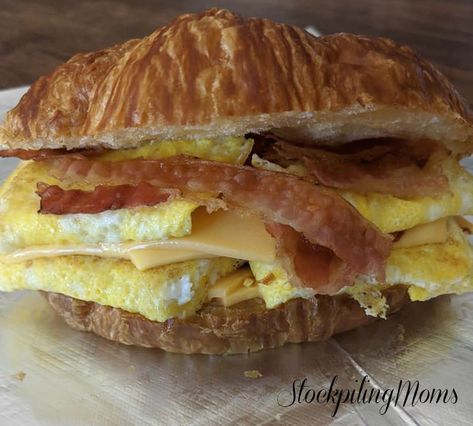 Bacon Egg And Cheese Croissant, Egg And Cheese Croissant, Restaurant Foods, Cheese Croissant, Country Fried Steak, Freezer Meal Planning, Croissant Recipe, Bacon Egg And Cheese, King Food