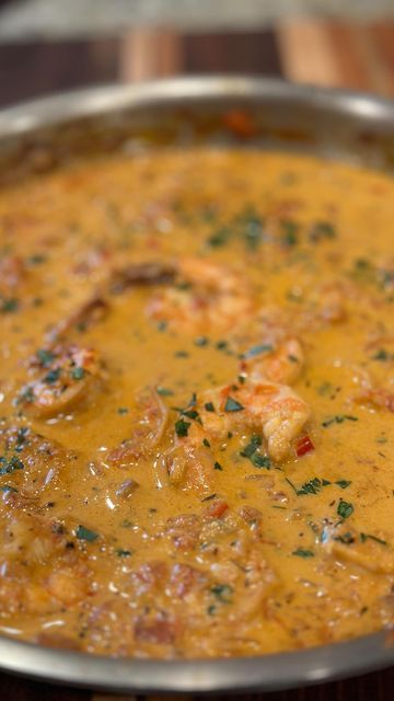 Voodoo Shrimp Recipe, Fresno Chili Peppers, Voodoo Sauce, Voodoo Shrimp, Sausage Creole, Creole Shrimp, Beer Sauce, Creole Food, Creole Sauce