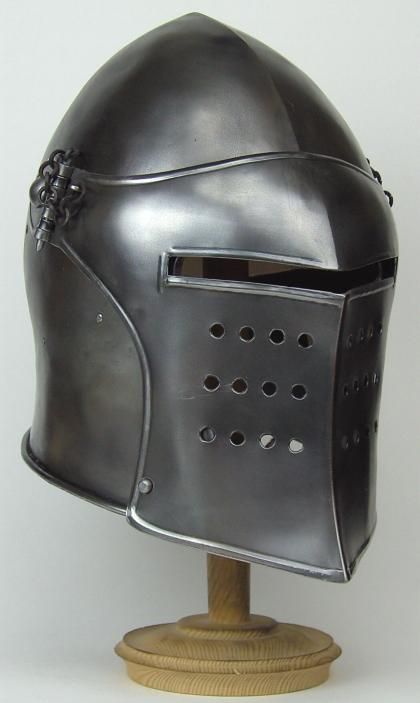 Warrior Helmet, Helmet Armor, Medieval Helmets, Knights Helmet, Historical Armor, Suit Of Armor, Knight Armor, Body Armor, Medieval Knight