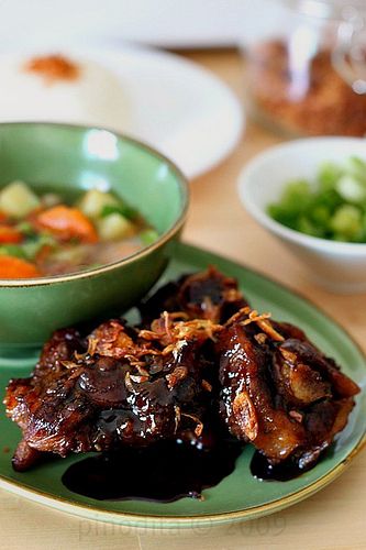 [Indonesian Food] Grilled Oxtail Soup Air Fryer Oxtails, Indonesian Oxtail Soup, Oxtail Spaghetti, Oxtail Noodle Soup, Korean Oxtail Soup, Malaysian Recipes, Oxtail Soup, Oxtail Recipes, Malaysian Food