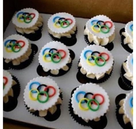 Celebrate the Olympic Games kick off in Sochi this February with these cute cupcakes. Shop Vintage Baking Items on RubyLane.com Olympic Cupcakes, Olympic Desserts, Olympic Food, Olympic Theme Party, Olympics Party, Olympic Idea, Kids Olympics, Olympics Activities, Farmer Market