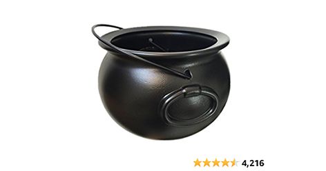 Amazon.com: GiftExpress 8" Black Cauldron Kettle, Cauldron Halloween Decor : Toys & Games Candy Buckets, Halloween Gender Reveal, Halloween Candy Bowl, Black Cauldron, Gold Bowl, Candy Bucket, The Black Cauldron, Halloween Candy Corn, Witches Cauldron