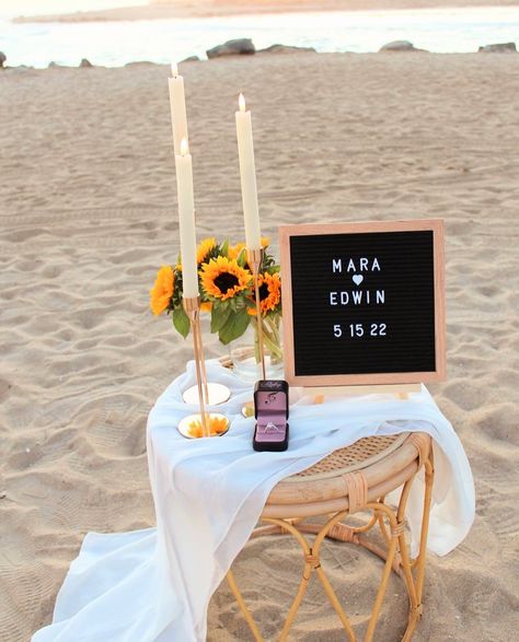 Sunflower Proposal, Beach Sunflower, Beach Proposal, Diy Gift Set, Sunflower Wedding, Marriage Proposals, Newport Beach, Marry Me, Beach Wedding