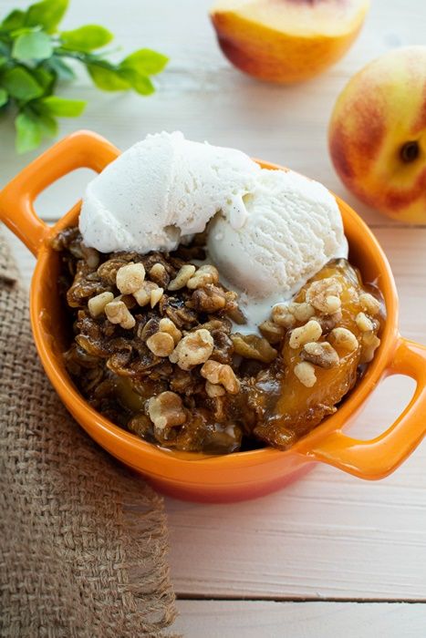 Easy Peach Crisp Made With Peach Pie Filling – Crosby Foods Easy Peach Crisp, Peach Pie Filling, 18th Cake, Peach Crisp, Lucky Leaf, Cinnamon Chips, Peach Pie, Quick Oats, Dried Fruits