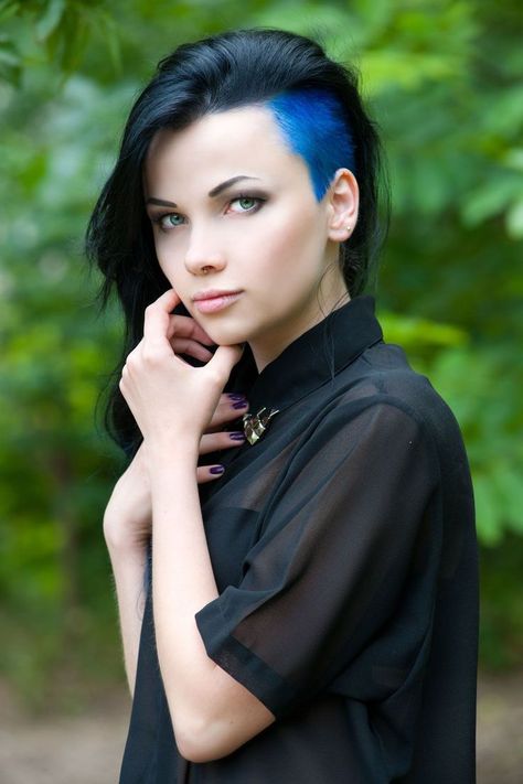 Alternative Hair Styles, Punk Hairstyles For Long Hair, Sunset Hair, Undercut Long Hair, Gorgeous Hair Color, Punk Hair, Ombré Hair, Hair Color For Women, Summer Hair Color For Brunettes