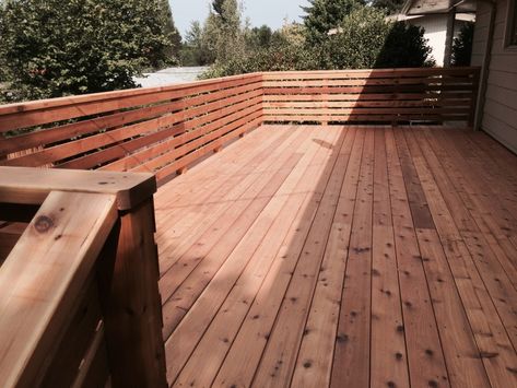 Baluster Ideas, Horizontal Deck Railing, Wood Deck Railing, Deck Balusters, Patio Railing, Deck Railing Design, Corn Crib, Cedar Deck, Canopy Architecture