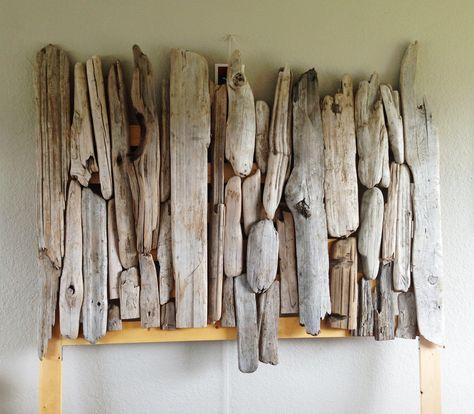 A DIY driftwood headboard. A few rookie errors but I think we made the most of it :) Will post another pic of the finished result soon Driftwood Headboard Diy, Diy Headboard Ideas Boho, Driftwood Bed, Driftwood Bedroom, Driftwood Headboard, Bedroom Headboards, Beachy Farmhouse, Diy Headboard Ideas, Bed Board