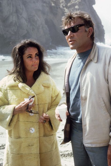 Liz Taylor Richard Burton, Elizabeth Taylor And Richard Burton, Richard Burton Elizabeth Taylor, Burton And Taylor, Liz Smith, Richard Burton, Dvd Collection, Hollywood Cinema, Child Actresses