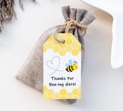 Bee Baby Shower Decoration, Bee Favor, Thank You Tag Printable, Sunflower Birthday, Baby Shower Boho, Bee Baby Shower Theme, Mommy To Bee, Bumble Bee Baby Shower, Bee Party