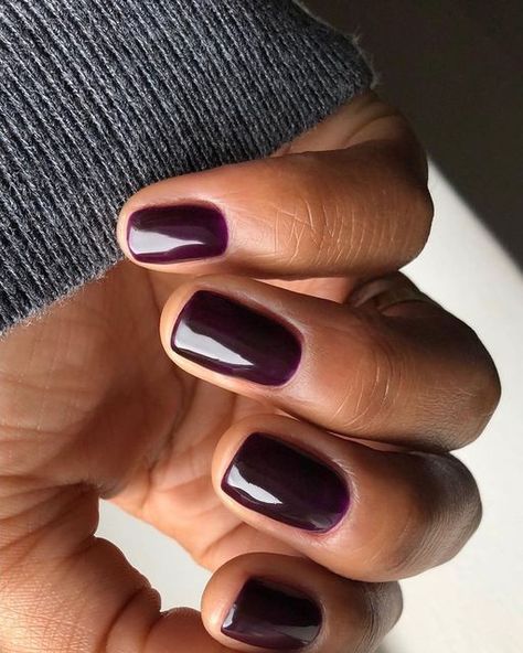 Dark Purple Shade, Dark Purple Nail Polish, Dark Gel Nails, Bio Sculpture Gel Nails, Purple Gel Nails, Purple Manicure, Dark Purple Nails, Purple Nail Polish, Casual Nails