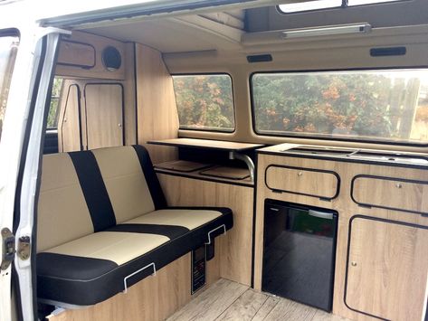 Westfalia Interior, T4 Camper Interior Ideas, Combi Vw T2, Vw Interior, Vw T3 Camper, Volkswagen Interior, Vw Bus Interior, Vw T3 Syncro, Vw T25