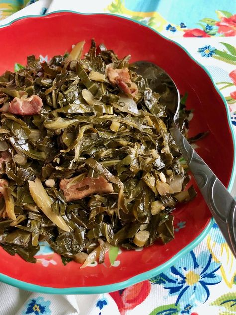 Collard Greens Recipe Soul Food, Greens With Bacon, Smoked Ham Hocks, Greens Recipe Soul Food, Collard Greens With Bacon, Southern Collard Greens, Ham Hocks, Southern Greens, Collard Greens Recipe