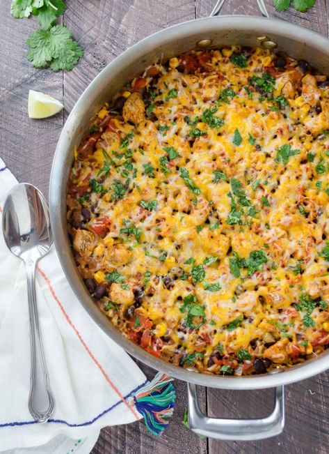 One Pot Mexican Rice Casserole is cheesy, satisfying and so easy to make! It's on the table in 30 minutes and there's only one pot to wash! One Pot Mexican Rice Casserole, One Pot Mexican Rice, Cheesy Mexican Rice, One Pot Mexican, Mexican Rice Casserole, Rice Bake, Broccoli Rice Casserole, Pesto Chicken Pasta, Mexican Rice