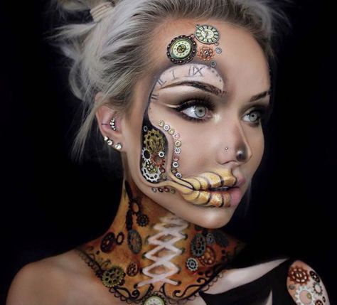 Steampunk Face Paint, Steam Punk Makeup Ideas, Steampunk Bodypaint, Steampunk Makeup Ideas, Steampunk Makeup Halloween, Clock Makeup, Pretty Halloween Makeup Looks, Awesome Halloween Makeup, Steampunk Makeup