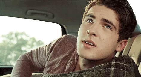 Theo Raeken Gif, Teen Wolf Season 6, Theo Raeken, Teen Wolf Seasons, Wolf Character, Minimal Theme, Cody Christian, Teen Wolf Stiles, Make Your Mark