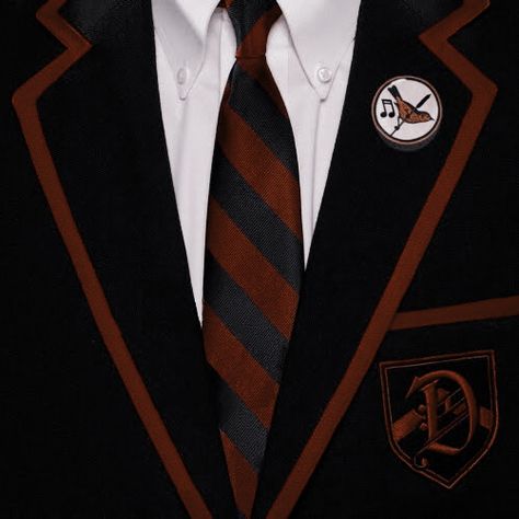 Umbrella Academy Uniform Aesthetic, Academy Uniform Aesthetic, Sparrow Academy Aesthetic, Tv Series Aesthetic, Uniform Aesthetic, Sparrow Academy, Academy Uniform, James Sirius Potter, Academy Uniforms