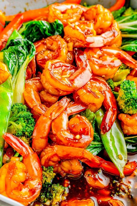 Shrimp Stir Fry Recipes, Asian Chili Sauce, Stir Fry Shrimp Recipes, Homemade Stir Fry Sauce, Homemade Stir Fry, Averie Cooks, Shrimp And Vegetables, Shrimp Stir Fry, Juicy Shrimp