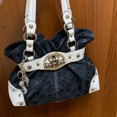 Kathy Van Zeeland handbag 2000s Purse, Kathy Van Zeeland Handbags, Kathy Van Zeeland, Luxury Bags Collection, Y2k Accessories, Handbag Essentials, Girly Bags, Pretty Bags, 2000s Fashion