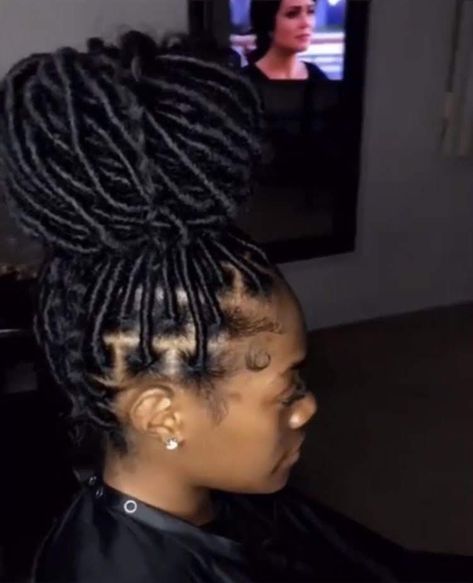 Faux Locs In A Bun, Faux Locs Bun, Locs In A Bun, Braided Hairstyles Videos, Locs Bun, Faux Locs Hairstyles, Hairstyles Videos, Twist Braid Hairstyles, Box Braids Styling