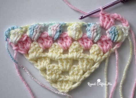 How to Crochet Corner-to-Corner using the Granny Stitch - Repeat Crafter Me Cushions Crochet, Crochet Granny Stitch, C2c Blanket, Squares Design, Stitches Design, Squares Crochet, Granny Stitch, Repeat Crafter Me, Baby Crochet Patterns Free