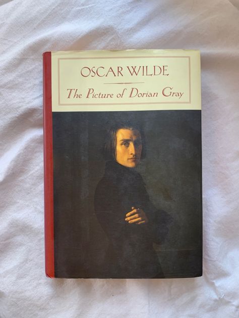 Oscar Wilde The Picture Of Dorian Gray, A Picture Of Dorian Gray, Oscar Wilde Dorian Gray, Oscar Wilde Books, Classical Books, Guess Book, Milly Rock, Feminist Literature, The Picture Of Dorian Gray