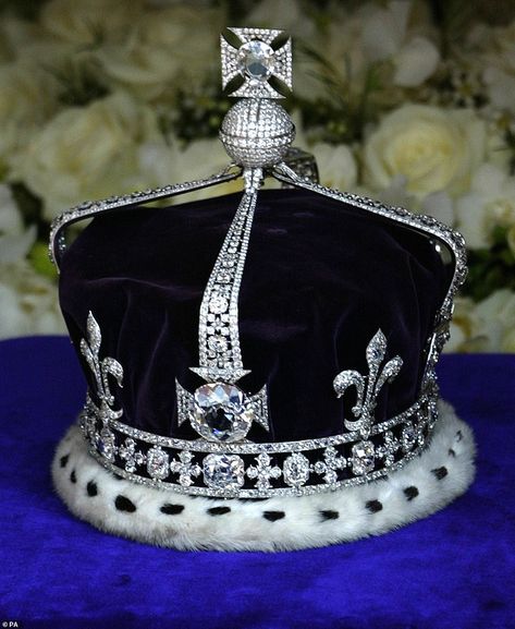 Cullinan Diamond, Crown Pictures, Royal Diamond, Queen Mum, Koh I Noor, Diamond Crown, Queen Mother, Royal Jewelry, Queen Mary