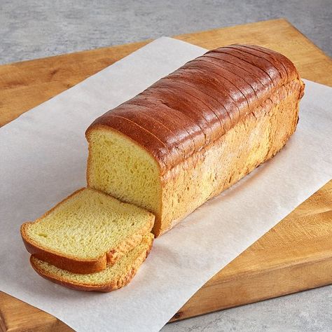 Brioche Sandwich Bread, Brioche Sandwich, Bread Photography, French Brioche, Brioche Loaf, Bread Loaves, Loaves Of Bread, Toast Toppings, Loaf Of Bread