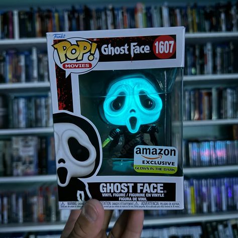 Welcome home Ghost Face! 🎃 #funkopop #ghostface #halloween #funkopopcollection #pabgames Ghostface Funko Pop, Halloween Funko Pop, Horror Figures, Pop Figurine, Funko Pop Dolls, Pop Games, Pop Dolls, Pop Disney, Stitch Cartoon