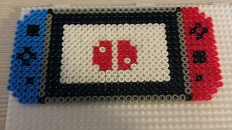 Nintendo Switch Perler Bead Patterns, Switch Perler Bead, Nintendo Switch Perler Beads, Perler Bead Patterns Mini, Image Pixel Art, Perler Bead Mario, Christmas Perler Beads, Hamma Beads Ideas, Red Neon