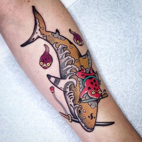 Japanese Shark Tattoo, Hayley Tattoo, Traditional Shark Tattoo, Tattoo Japanese Style, Shark Tattoo, Frog Tattoos, Muster Tattoos, Irezumi Tattoos, Japanese Tattoos