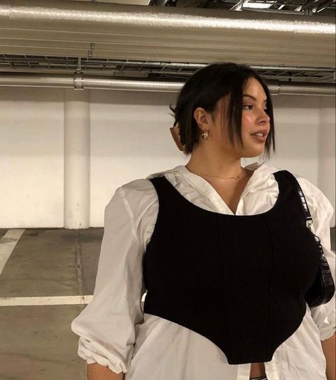 Plus Size Baddie Outfits, Moda Plus, Curvy Outfits, Basic Outfits, Corset Top, Cute Tops, Big Size, How To Look Pretty, Streetwear Fashion