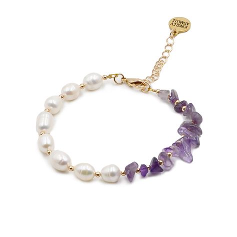 Stone Bead Jewelry, Gold And Purple, Handmade Jewelry Tutorials, Amethyst Bracelet, Chip Beads, Pearl Shell, Jewelry Tutorials, Adjustable Bracelet, Purple Gold