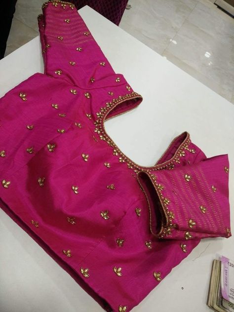 Simple Aari Work For Pink Blouse, Minimal Blouse Embroidery, Blouse Embroidery Simple, Minimal Work Blouse Design, Pink Blouse Embroidery Designs Silk, Minimal Blouse Design, Minimal Aari Work Blouse, Butta Work On Blouse, Pink Blouse Designs For Saree Simple