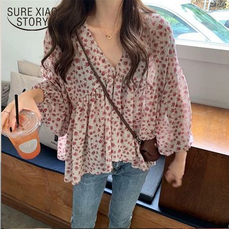 Loose Dress Pattern, Floral Blouses, Ladies Chiffon Shirts, Women Floral Blouse, Blouses Women, Flower Blouse, Oversize Casual, Chiffon Shirt, Lantern Sleeve