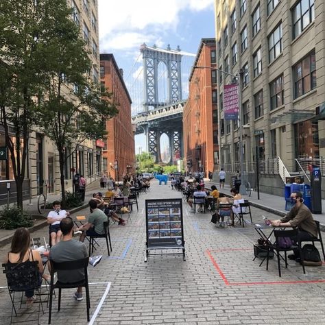 100 NYC restaurants with outdoor dining | 6sqft Mulberry Street Nyc, Hudson Yards Nyc, Nyc Garden, St Marks Place, New York Bucket List, Brooklyn Neighborhoods, Essex Street, Garden Restaurant, Mulberry Street