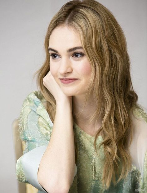 Lily Chloe Ninette THOMSON - Lily James/Лили Лили Клои Нинет ТОМСЪН - Лили Джеймс #LilyChloeNinetteTHOMSON #LilyJames/#ЛилиКлоиНинетТОМСЪН #ЛилиДжеймс #Cinderella #IMDb. Tom HANKS #TomHANKS/Rita WILSON #RitaWILSON/Juliette LEWIS #JulietteLEWIS/Lotte VERBEEK #LotteVERBEEK/Matt SMITH, DOCTOR WHO #MattSMITH #DOCTORWHO/Caro LENSSEN #CaroLENSSEN #aesthetic #hair #aesthetichair #Wiccan #witch #Wiccanwitch #romantic #period #art #romanticperiod/#romanticperiodart #boudoir #photoshoot #boudoirphotoshoot Lily James Cinderella, Rose Gold Wedding Cakes, Juliette Lewis, Lily James, Lily Rose Depp, Elle Fanning, Lily Rose, Woman Crush, Photo Archive