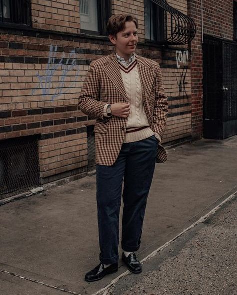 Rugged Ivy Style, Aristocracy Aesthetic, Ivy Look, Ivy League Style, Ivy Style, Mens Outfit Inspiration, Knit Tie, Ivy League, Working Out