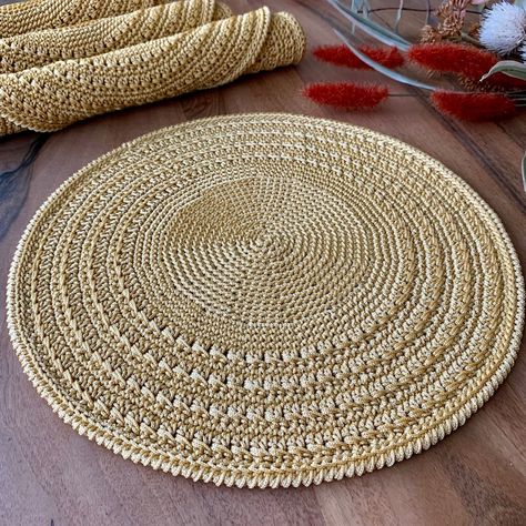 Crochet Round Place Mat, Eco Friendly Dinner Plate Mat Set, Dinnerware Charger, Dinner Placemats, Table Setting Accessories, Farmhouse Gift - Etsy Turkey Plate Chargers Wedding, Chargers Wedding, Round Table Placemats, Gold Placemats, Wedding Placemats, White Placemats, Placemats For Round Table, Blue Placemats, Crochet Mug Cozy