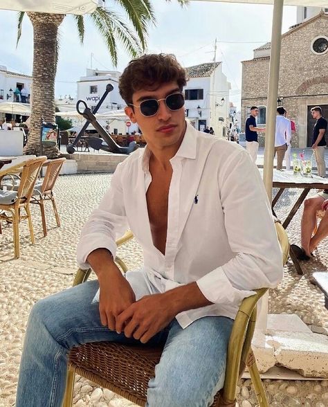 Ceo Style, Polo Ralph Lauren Outfits, Vacation Outfits Men, Money Clothes, Summer Formal, Mens Summer Outfits, Spring Outfits Men, Mens Casual Outfits Summer, Street Style Outfits Men