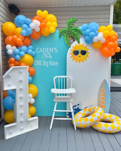 Caden’s ONE Big Wave! Happiest birthday to the cutest kid ever! Event Planner & Balloon Stylist @eventsbydelivrance Inquire to book your next event with us! Like, comment and follow me for more event decor! Save and use for later! #balloonart#balloons#balloondecor#ballooninspo#partyinspiration#events#eventdesigner#birthdays#weddings#genderreveal#babyshowers#engagementparty#longislandmomsofsuffolkcounty#longislandmomsonassaucounty#suffolkcountymoms#suffolkcountybirthday#nassaucountyevent... Pool Birthday Cakes, Happiest Birthday, Pool Birthday, Colorful Birthday, Dinosaur Birthday Party, Balloon Art, Baby First Birthday, Dinosaur Birthday, Party Rentals