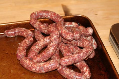 Venison, Maple & Cranberry Sausage Moose Sausage Recipe, Cranberry Sausage, Polish Sausage Recipes, Venison Sausage Recipes, Moose Recipes, Summer Sausage Recipes, Venison Sausage, How To Cook Venison, Sausage Making Recipes