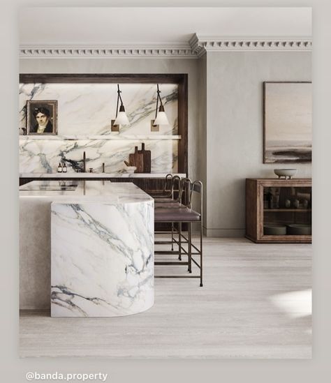 Banda Property, Curved Kitchen Island, Curved Kitchen, Classy Kitchen, Marble Shelf, The World Of Interiors, Home Luxury, Kitchen Island Design, Gorgeous Kitchens