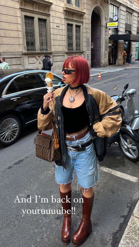 Red Hair Outfit Ideas Street Styles, Red Hair Bob Cut, Bob Aesthetic, Bobs Outfit, Shein Order, Ginger Bob, Red Hair Outfits, Red Bob Hair, Buzzcut Girl