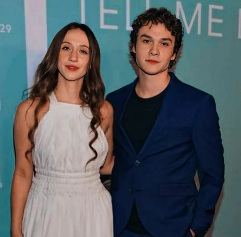 Stella Maeve And Benjamin Wadsworth, Benjamin Wadsworth And Stella Maeve, Stella Maeve, Tell Me Lies, Benjamin Wadsworth, Slytherin Boys, Charli D Amelio, Famous People, Tell Me