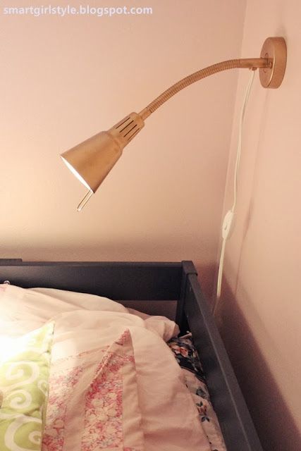 Easiest Ikea hack ever: LED wall (reading) lamps for bunk beds. For my girls' bedroom - they love these! Bunk Bed Reading Light, Bunk Bed Lights, Anne Ryan, Ikea Wall Lamp, Farmhouse Style Bedroom Decor, Modern Farmhouse Style Bedroom, Scandinavian Design Bedroom, Bedroom Decor For Small Rooms, Ikea Wall