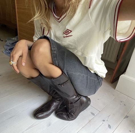 Blouse Aesthetic, Uniform Display, Thursday Mood, Cool Fits, June 16, Fashion Fits, Casual Fit, Summer Trends, Look At You