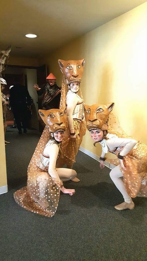 #Lionesses #lionking costume design Kris Biles, mask design Shari Bradt Lioness Costume, Lion King Show, Lion King Play, Kiara And Kovu, Lion King Musical, Lion King Costume, Lion King Jr, King Costume, Il Re Leone