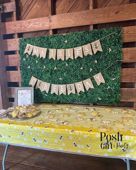 Sweet Maisie’s first Bee-Day was buzzing with precious details! 🐝 From the bee hive theme to the charming décor, every little touch made this celebration extra special. We loved creating the perfect custom banner to bring her vision to life. Check out these adorable photos that captured all the sweetness of the day! #firstbeeday #firstbirthday #firstbeedaycookies #firstbirthdayideas Bee Day, Custom Banner, Custom Banners, The Bee, Bee Hive, The Day, Bee, Bring It On, Gifts